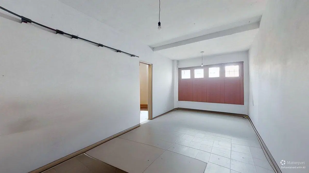 CASA 5 AMBIENTES CON GARAGE DOBLE QUINCHO Y JARDIN 2