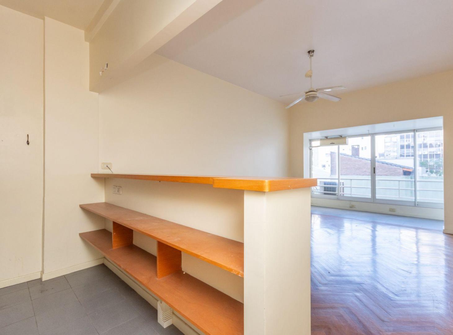 Foto de MONOAMBIENTE EN VENTA AMPLIO Y LUMINOSO, imagen 2
