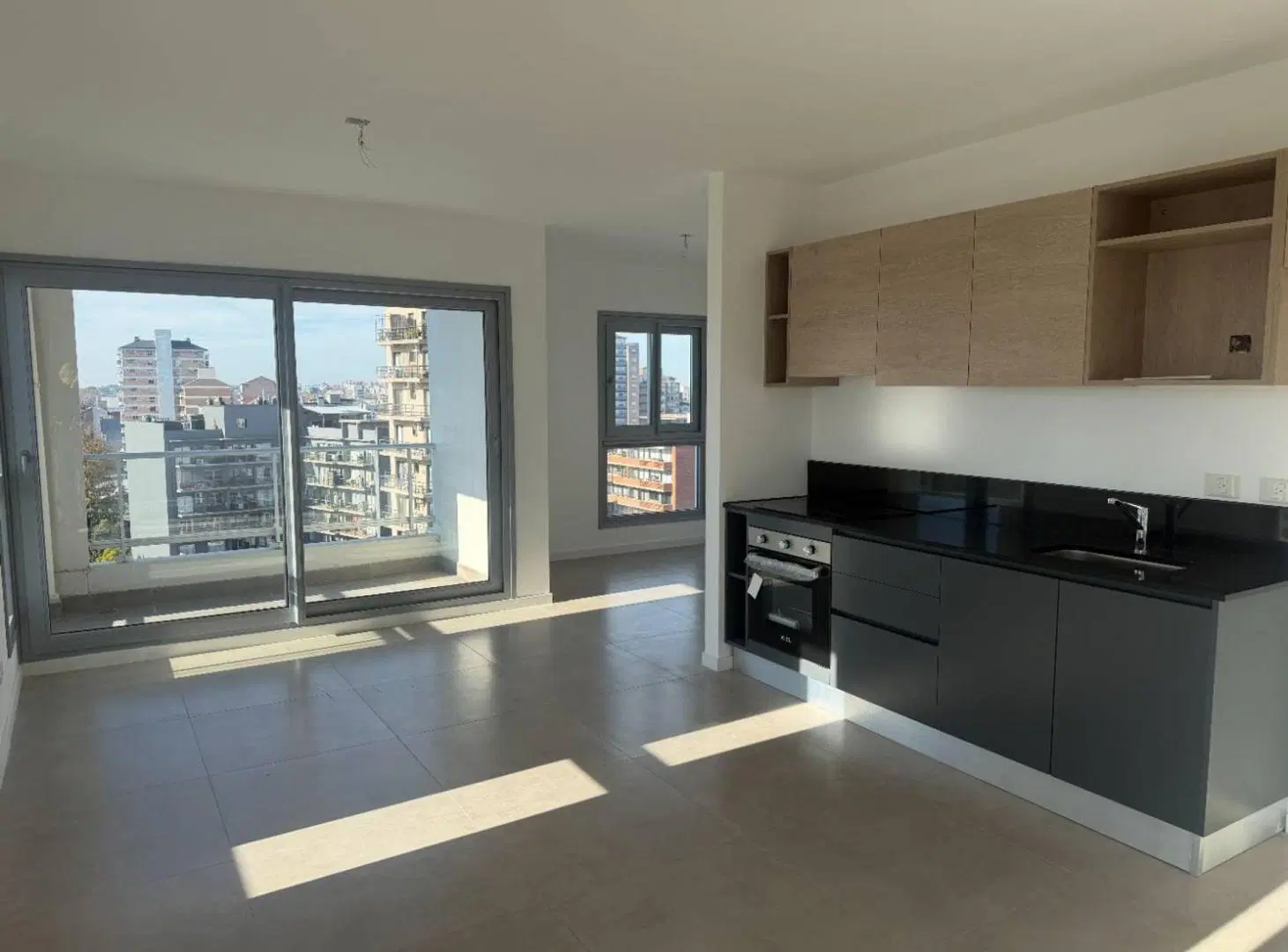 Alquiler 2 ambientes Tigre centro TORRE CARDON II 2