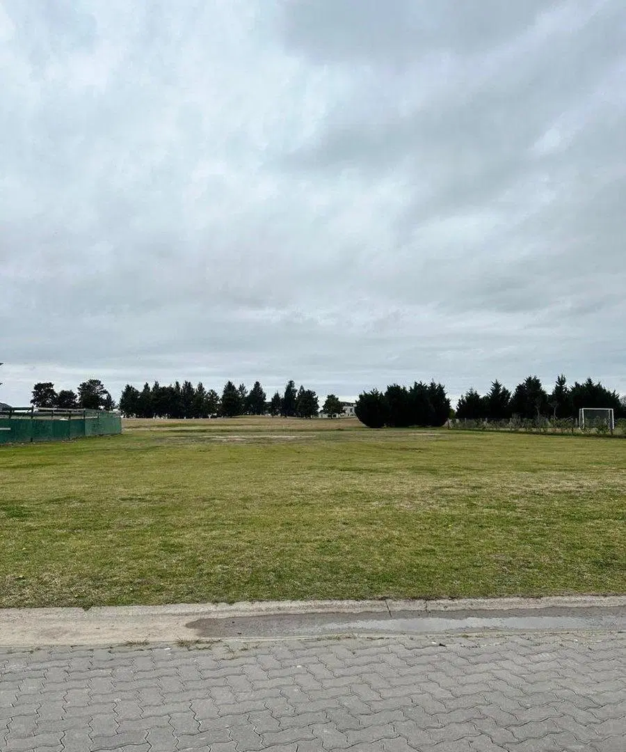 Lote al golf en La Providencia Resort Country Club 3