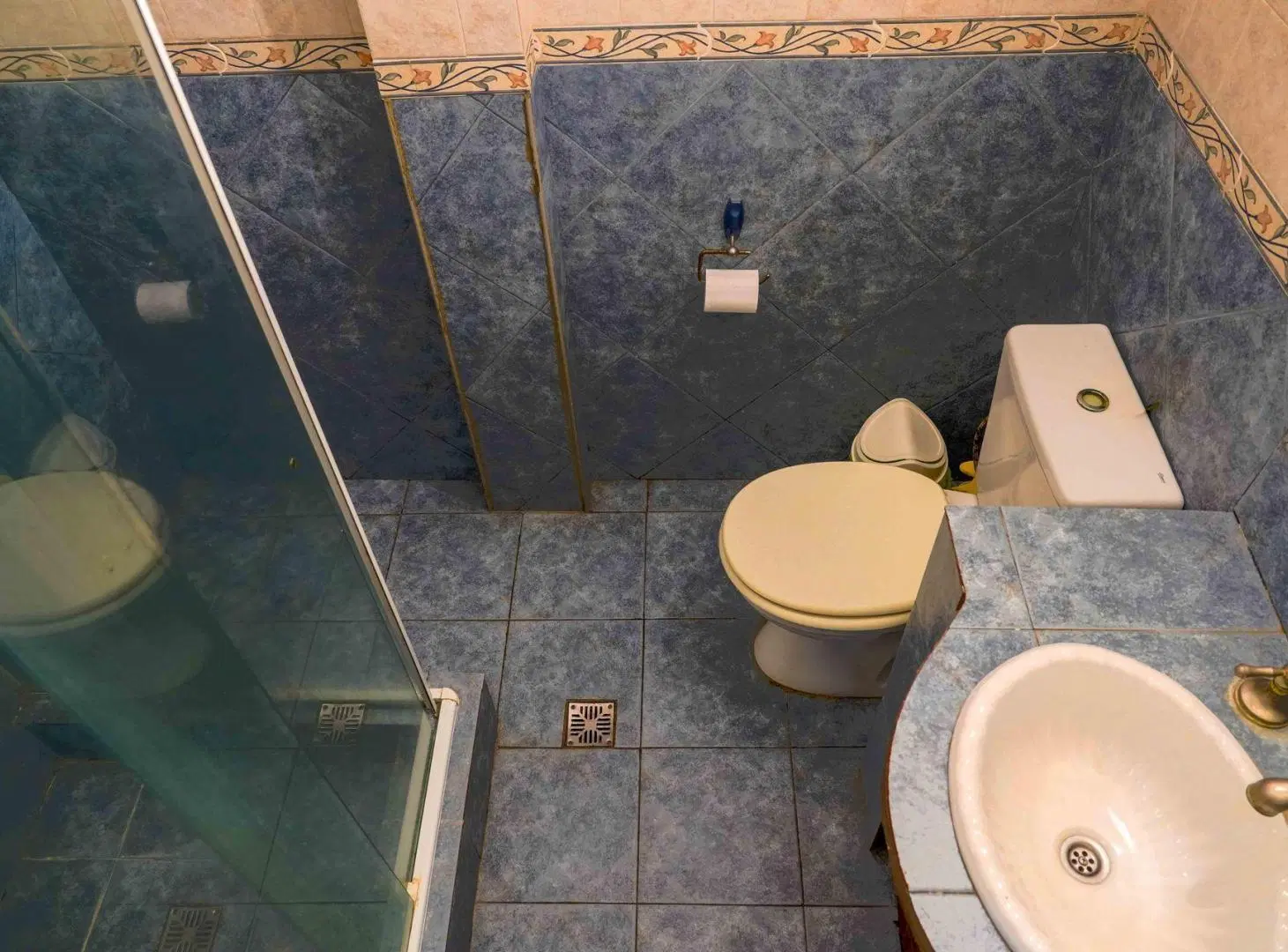 VENTA CASA 4 AMB CON PILETA Y QUINCHO EL TALAR 5
