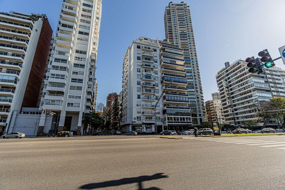 Foto de ALQUILER PISO DE CATEGORÍA SOBRE AV. LIBERTADOR, imagen 1