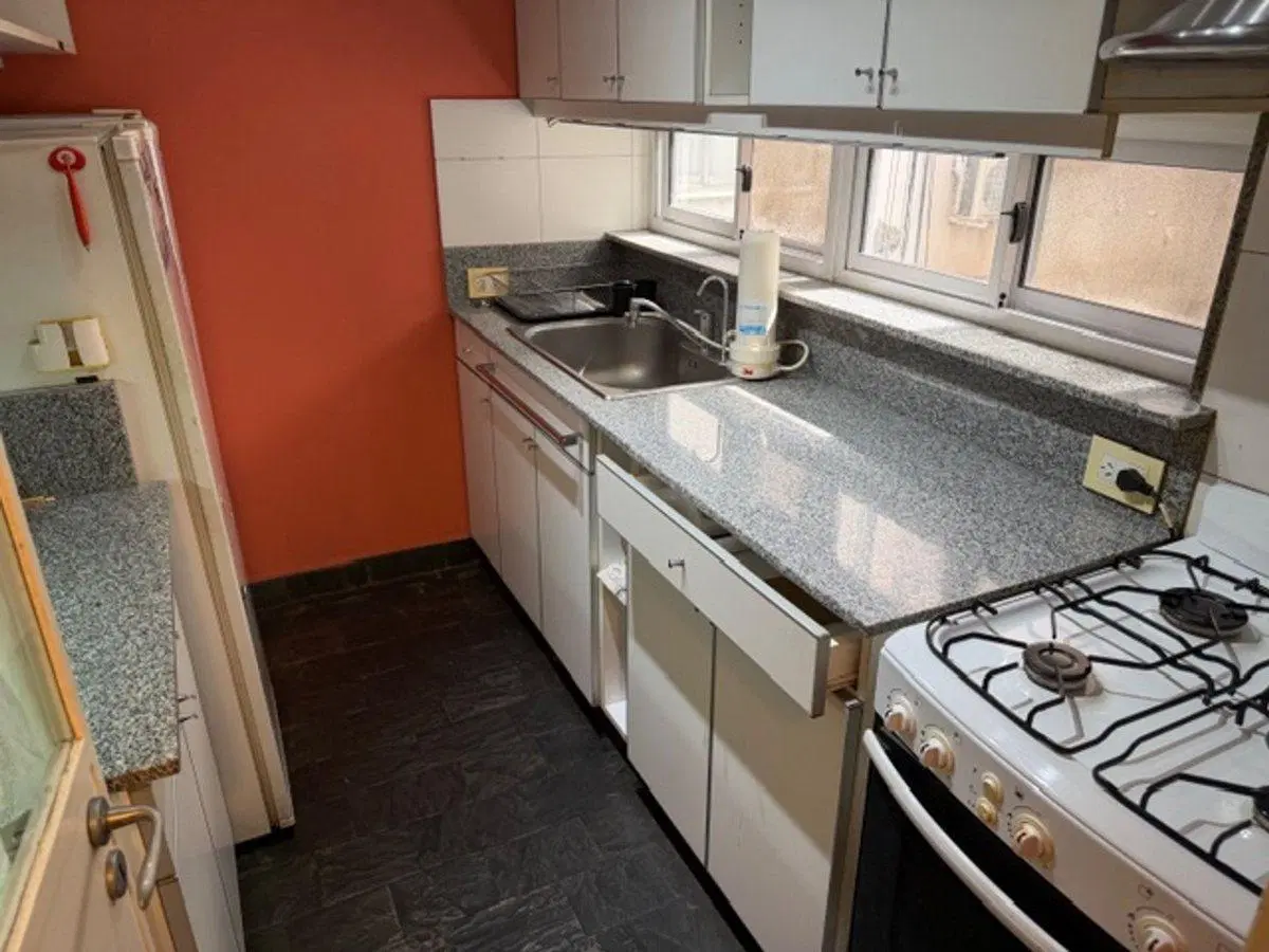 Departamento 3 amb venta San Nicolas con balcon 8