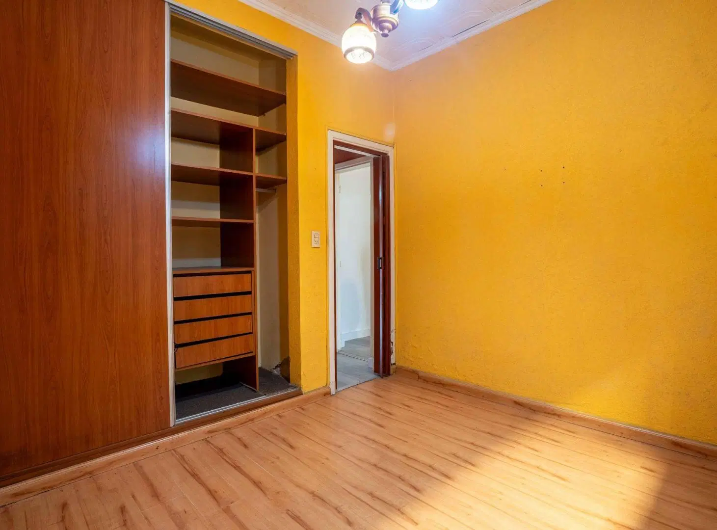 VENTA CASA 3 AMB DOBLE LOTE VILLA LUZURIAGA 8