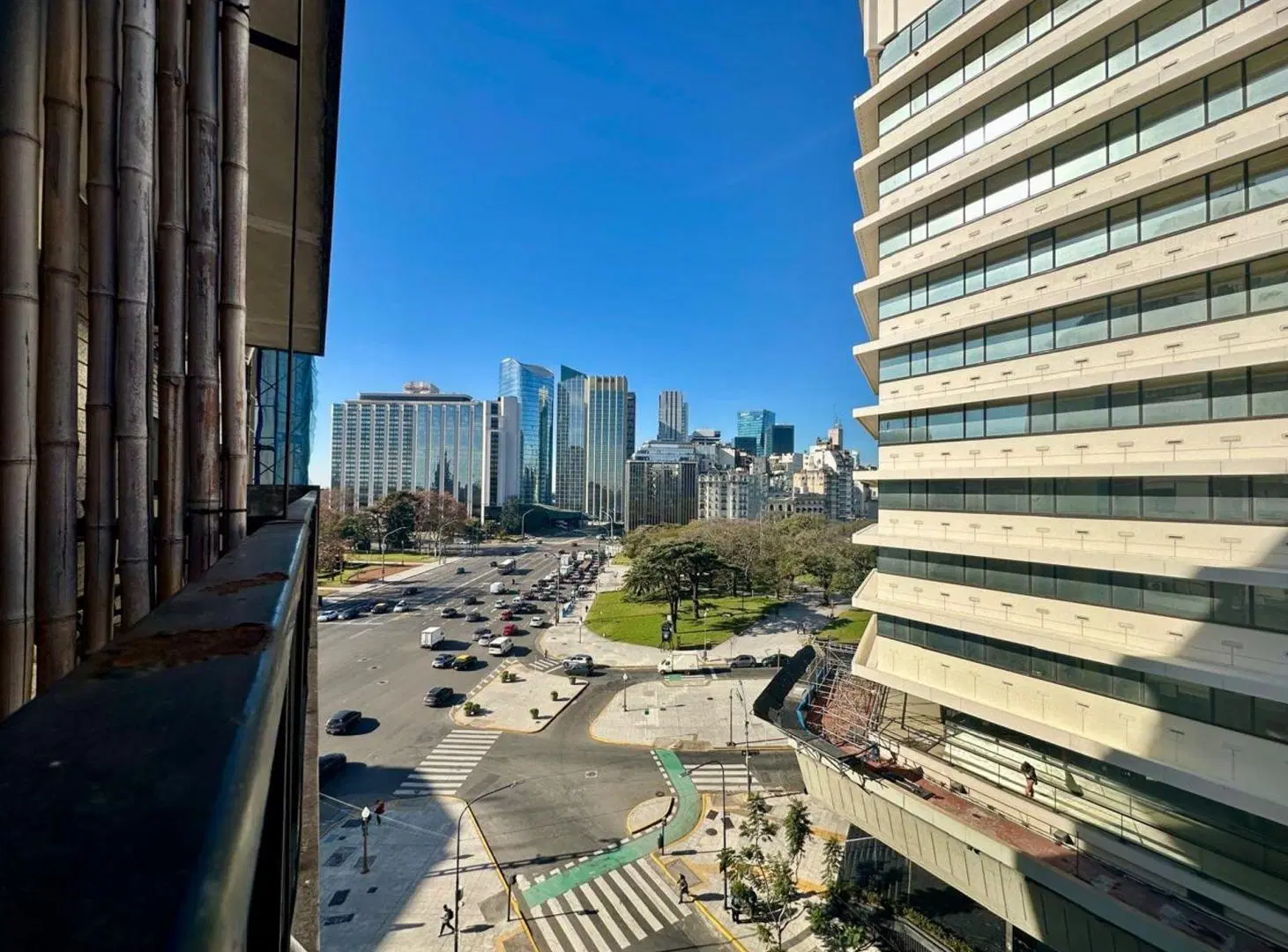VENTA OFICINA CONSULTORIO RETIRO BALC P. ALTO LUMI 4