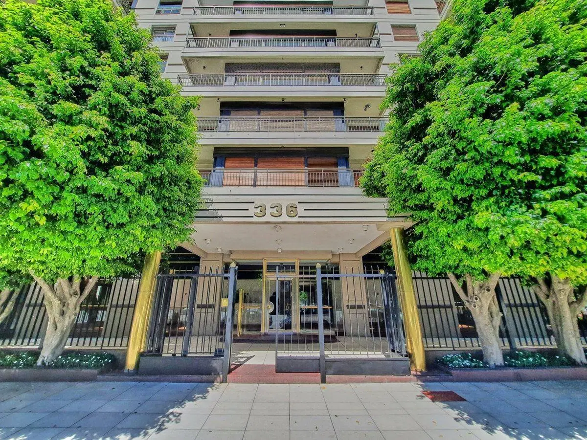 VENTA DEPTO EN DÚPLEX EN LIBERTADOR 336  DE 587 M2 2