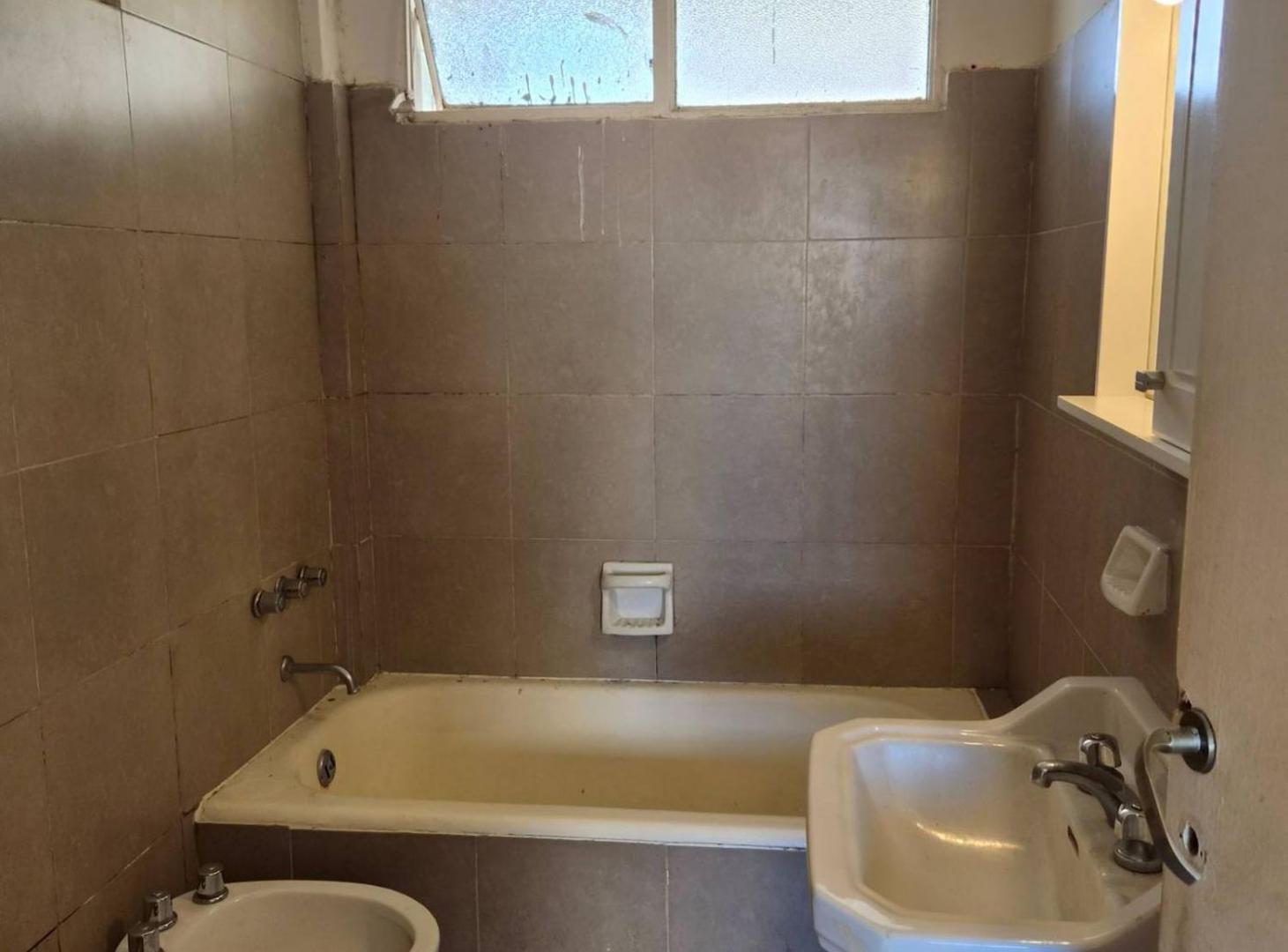 Foto de 2 ambientes venta en Almagro con balcon luminoso, imagen 3