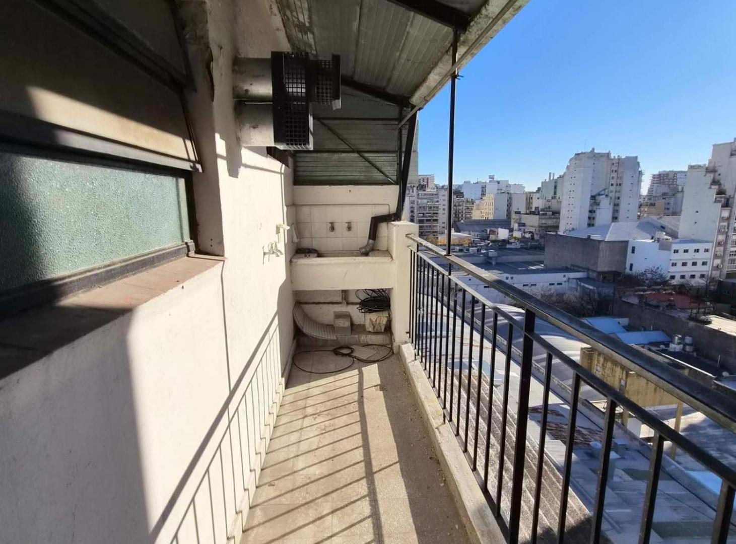 Foto de 2 ambientes venta en Almagro con balcon luminoso, imagen 1