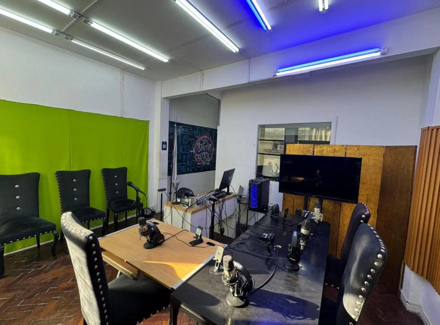 Oficina en Venta Monserrat 44 mts cerca congreso 2