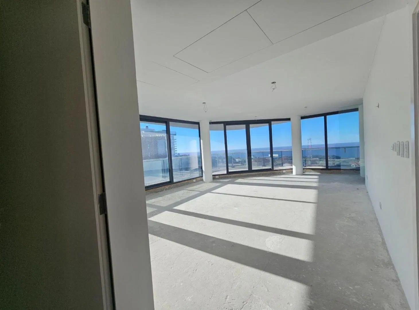 Venta 3 Dormitorios en Suite Dep 2 cocheras Selene 2