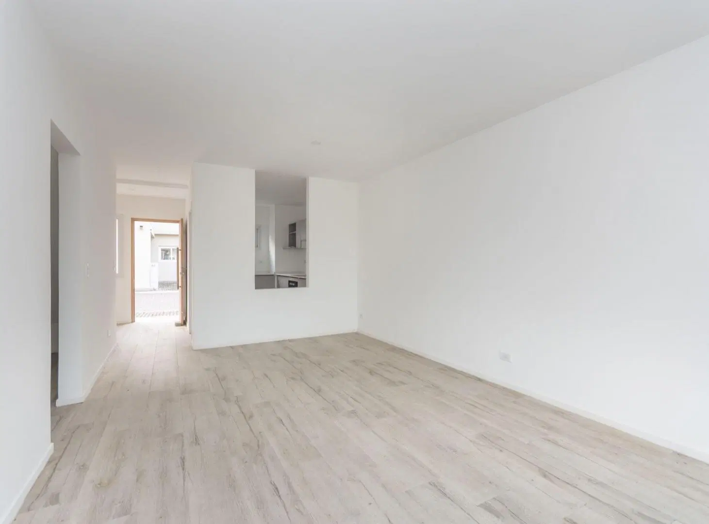 VENTA CASA DUPLEX 3 AMBIENTES CHIC VILLAGE PILAR 8