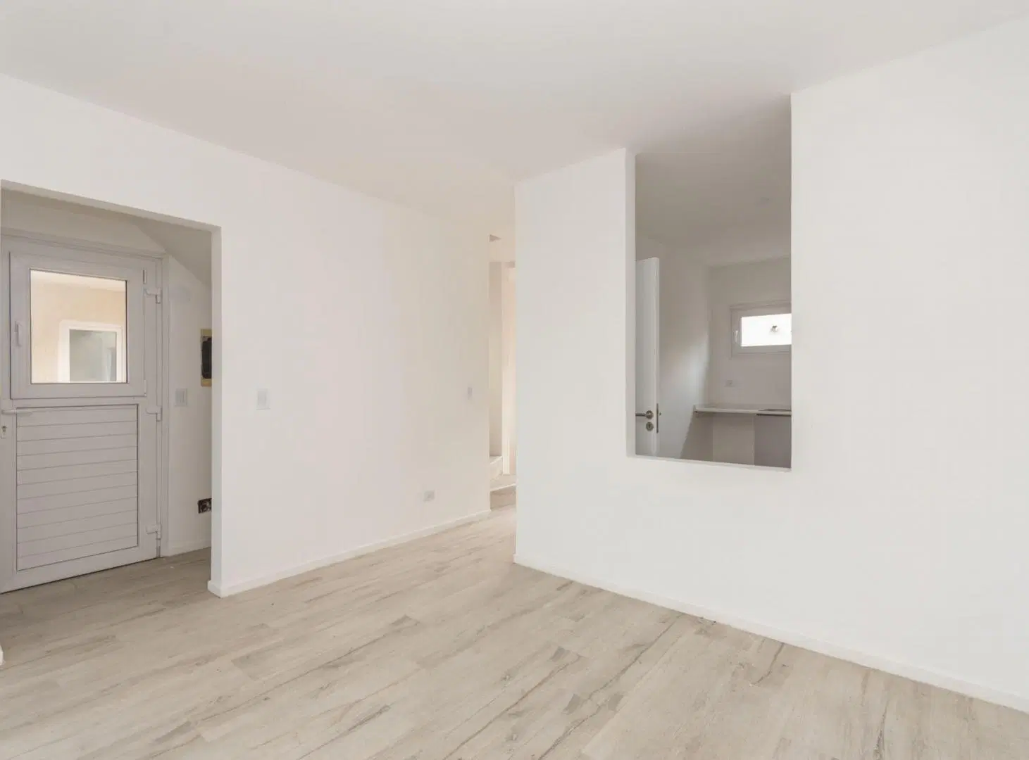 VENTA CASA DUPLEX 3 AMBIENTES CHIC VILLAGE PILAR 5