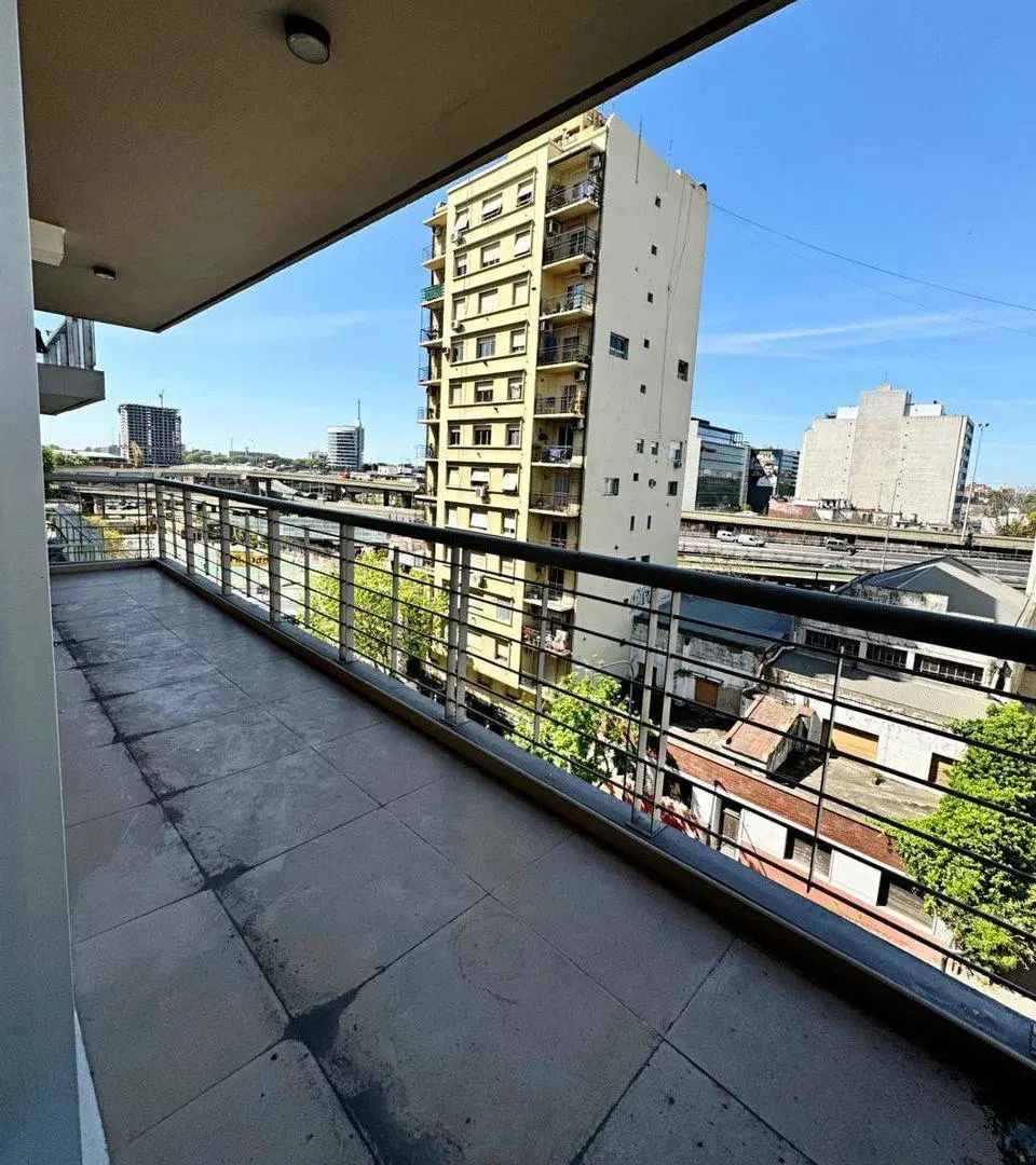 Venta 2 ambientes  San Telmo con balcón a estrenar 4