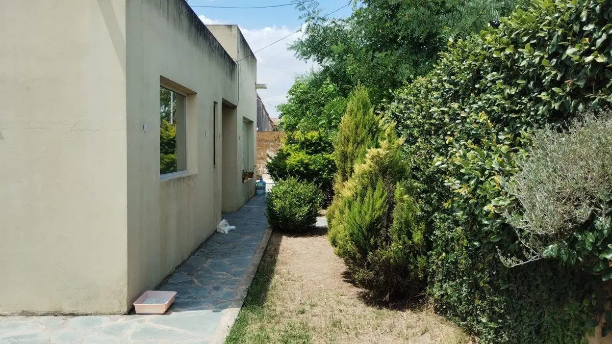 CASA EN ALEJANDRO KORN 3
