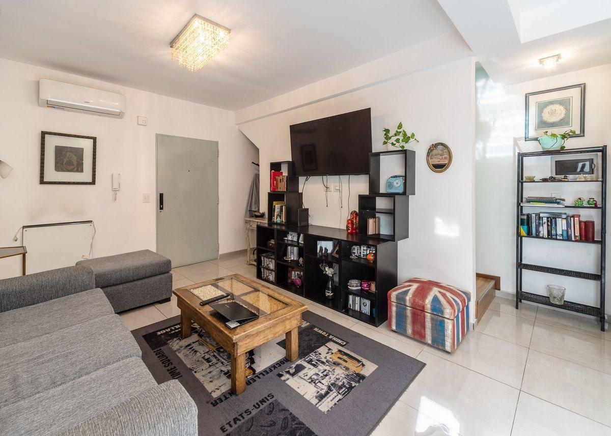Foto de VENTA PH CON TERRAZA ALMAGRO, imagen 4