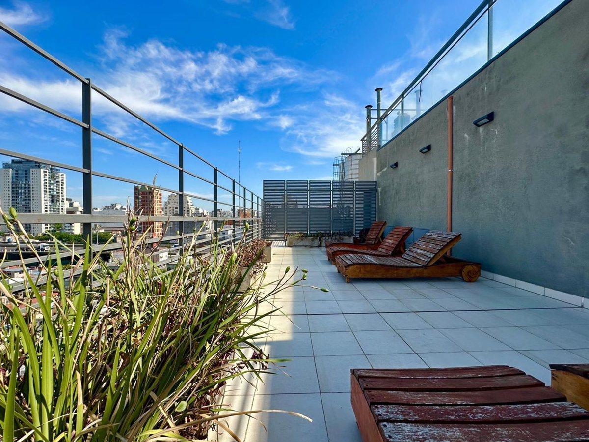 Foto de VENTA MONOAMBIENTE PARQUE CHACABUCO PILETA SUM LUZ, imagen 2