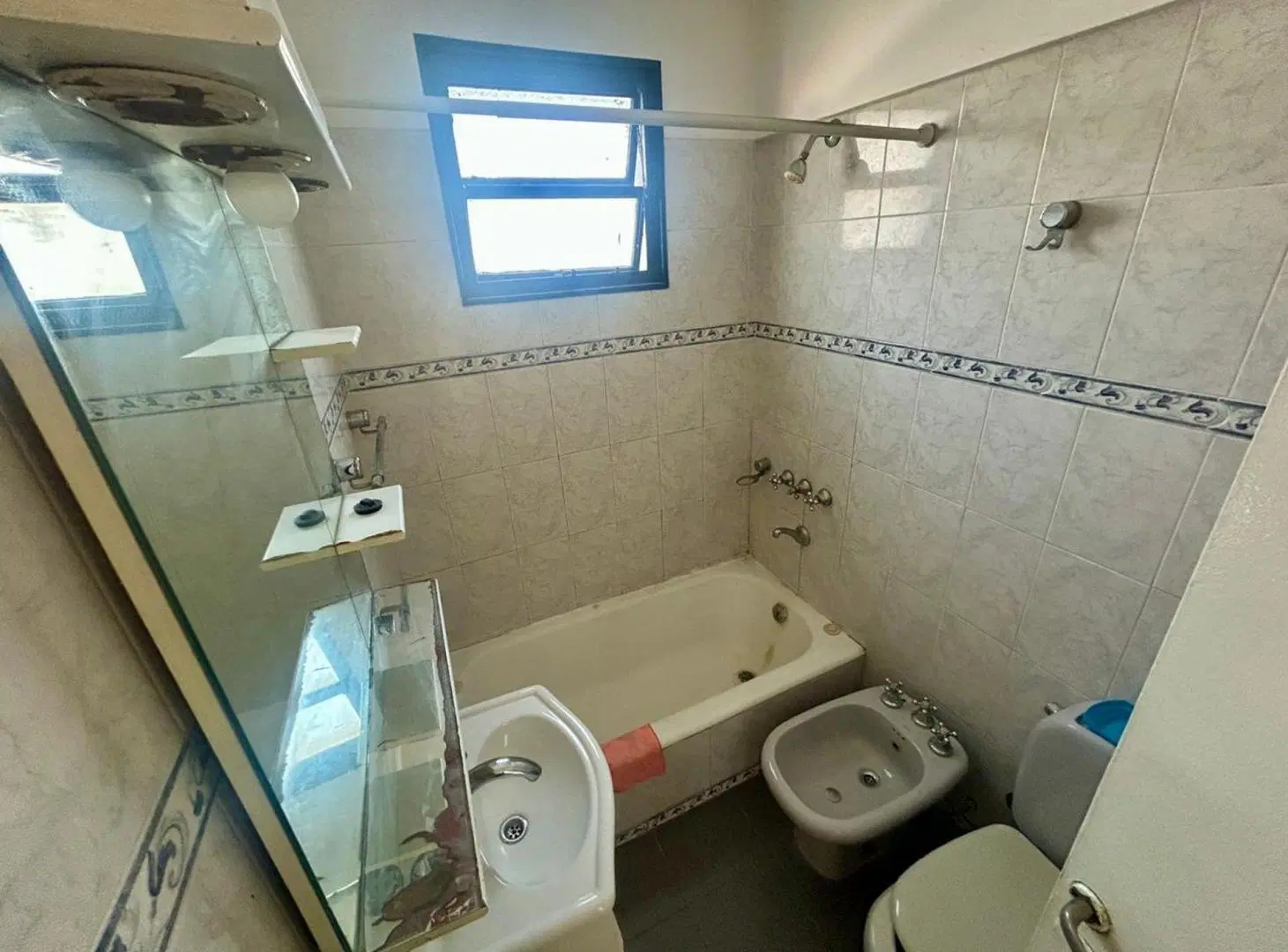 Venta de 3 amb en San Telmo en edificio torre 2