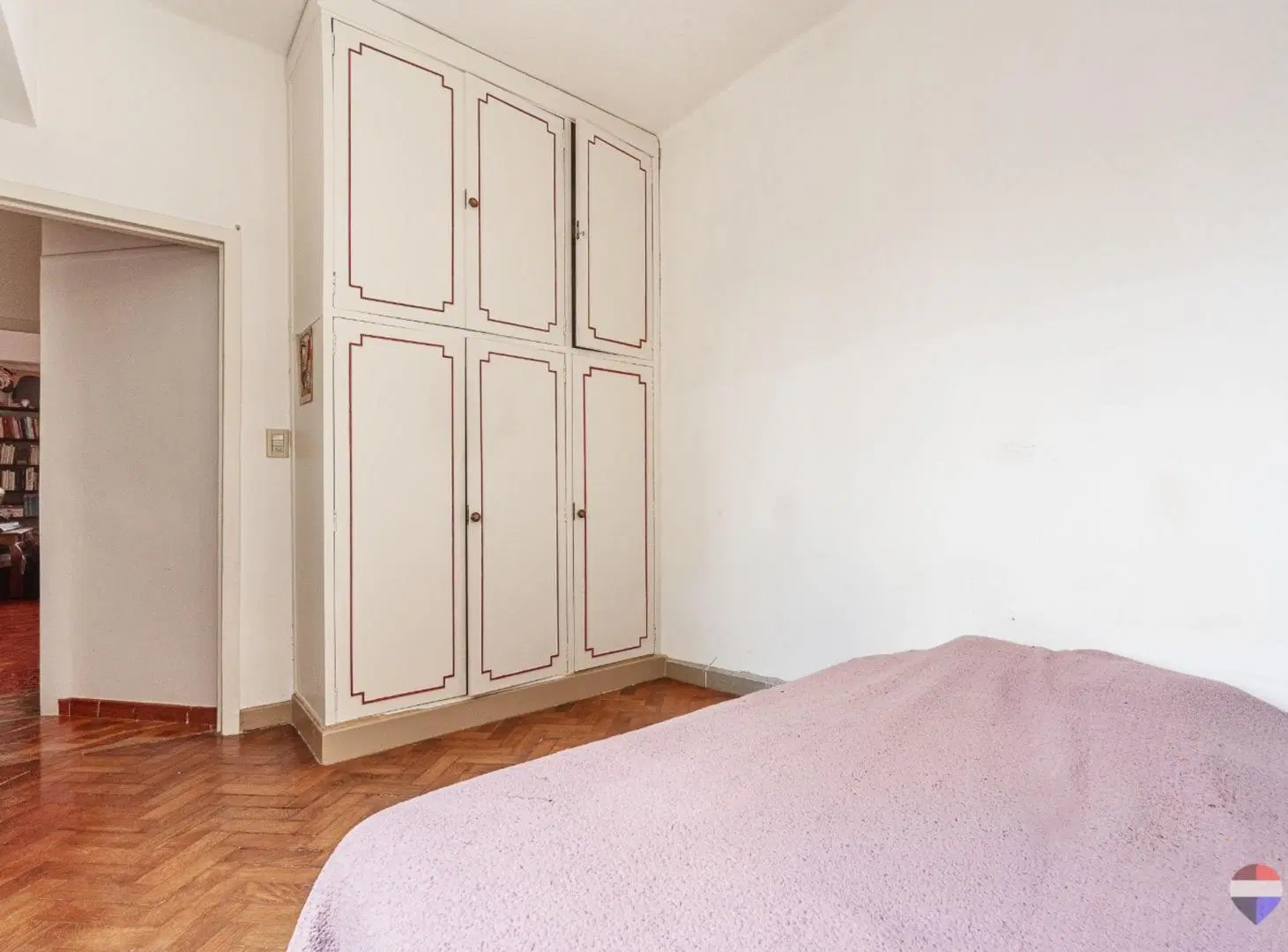 VENTA DEPARTAMENTO 3 AMBIENTES CON CUARTO EXTRA 5