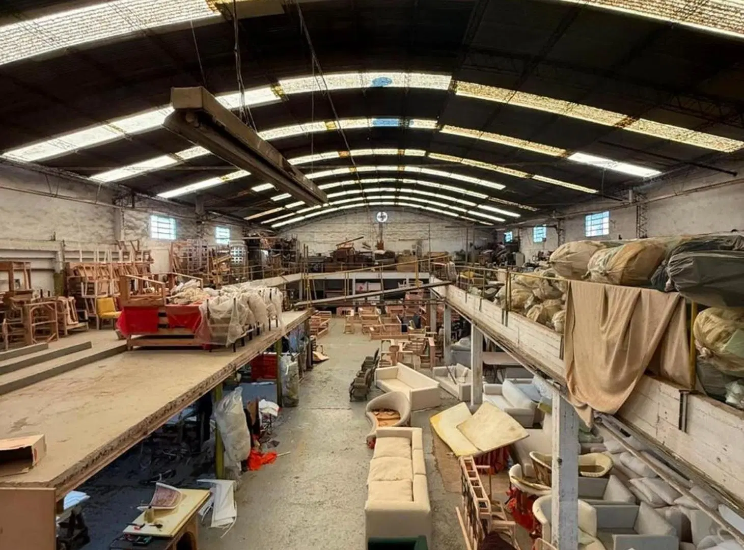 DEPOSITO INDUSTRIAL EN VENTA EN LOMA HERMOSA 4