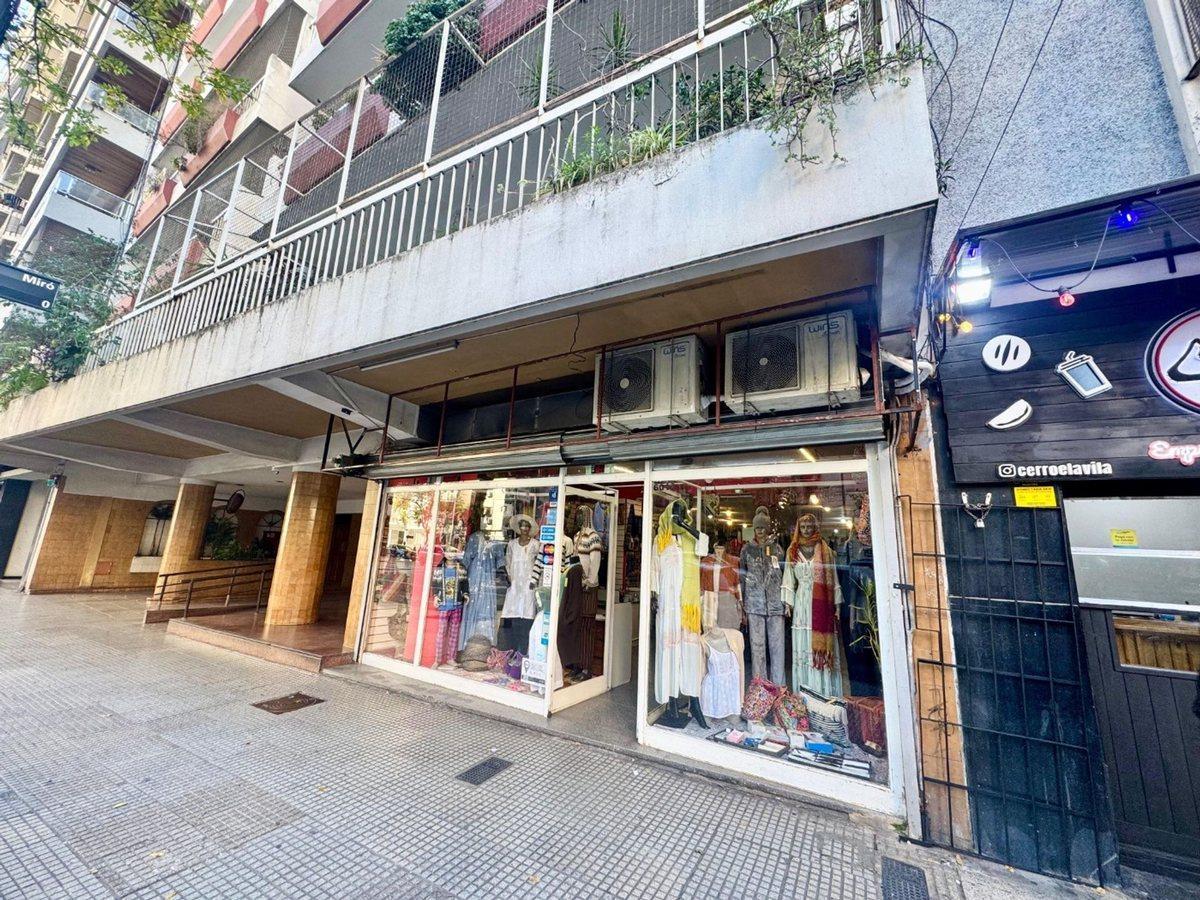 Foto de VENTA LOCAL COMERCIAL AV RIVADAVIA CABALLITO, imagen 1