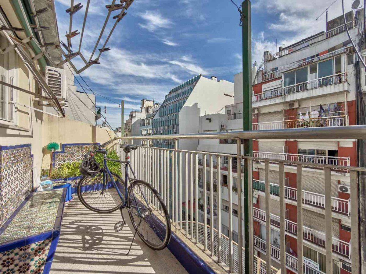 Foto de Departamento duplex 4 ambientes venta San Nicolas, imagen 2