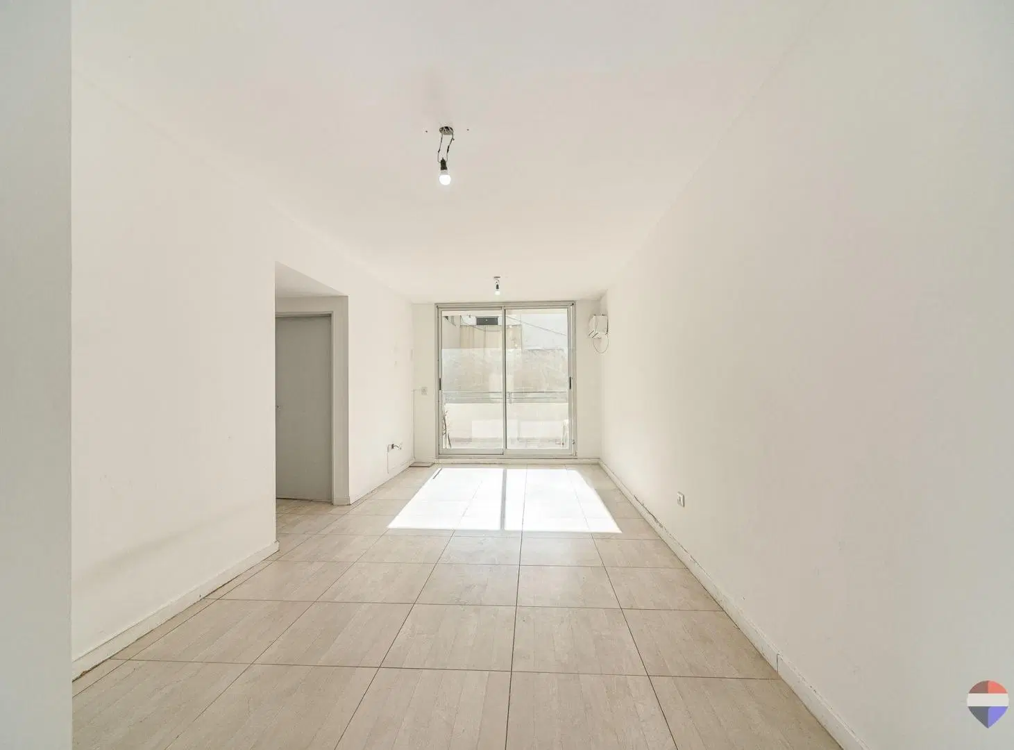 VENTA DOS AMBIENTES FLORES CON AMENITIES 2