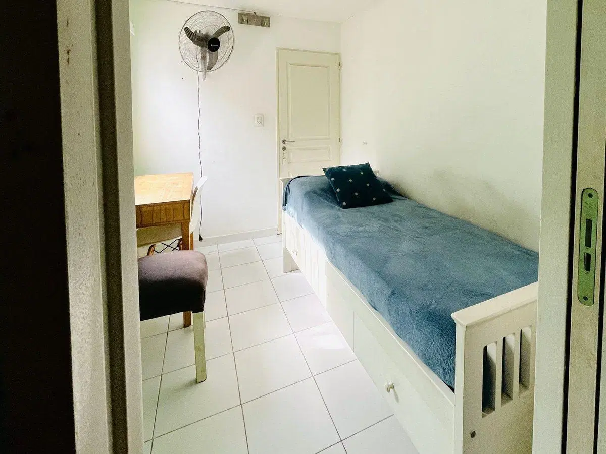 CASA 4 AMBIENTES VENTA CON GARAGE EN VILLA BOSCH 8