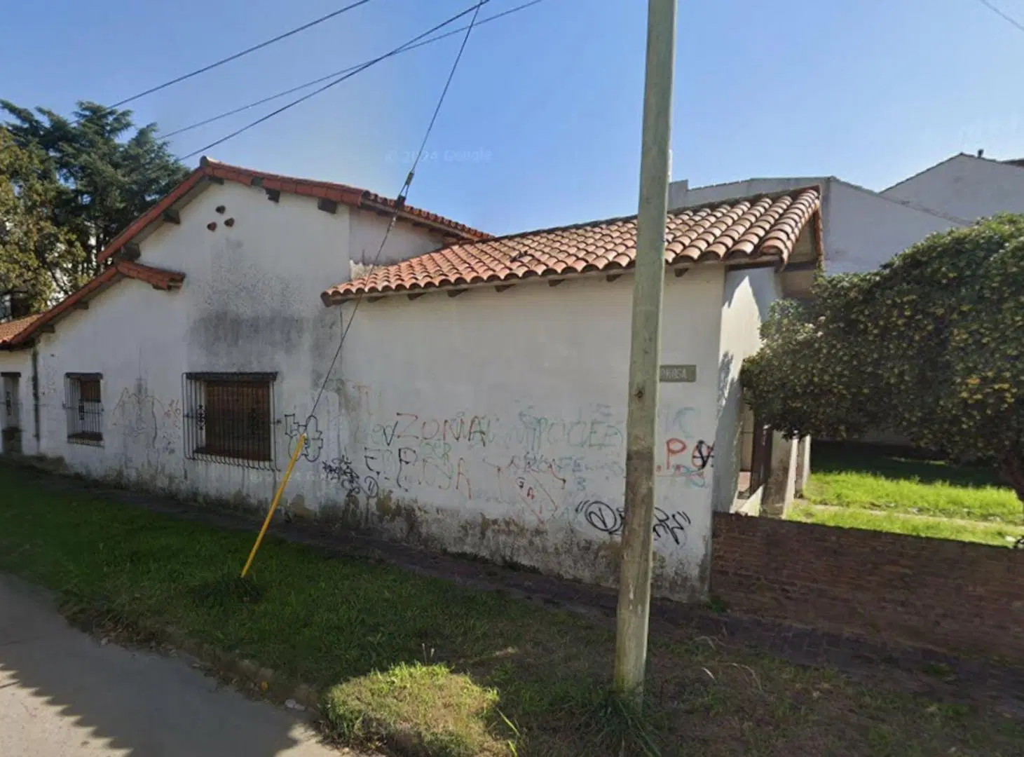 LOTE 1207 MTS2 VENTA EN BERNAL OESTE CON MEJORAS 4