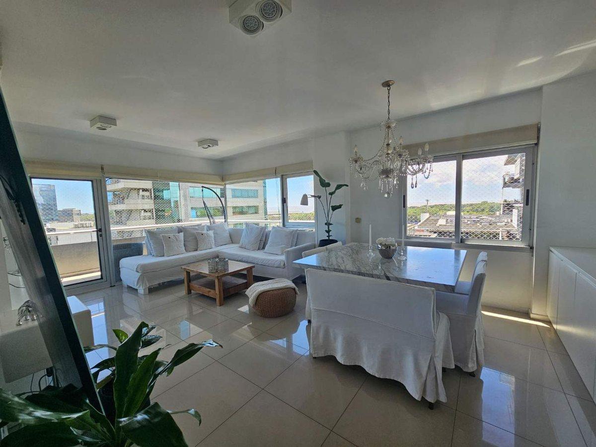 Foto de VENTA VICENTE LOPEZ 3 DORMITORIOS VISTA 2 COCHERAS, imagen 5