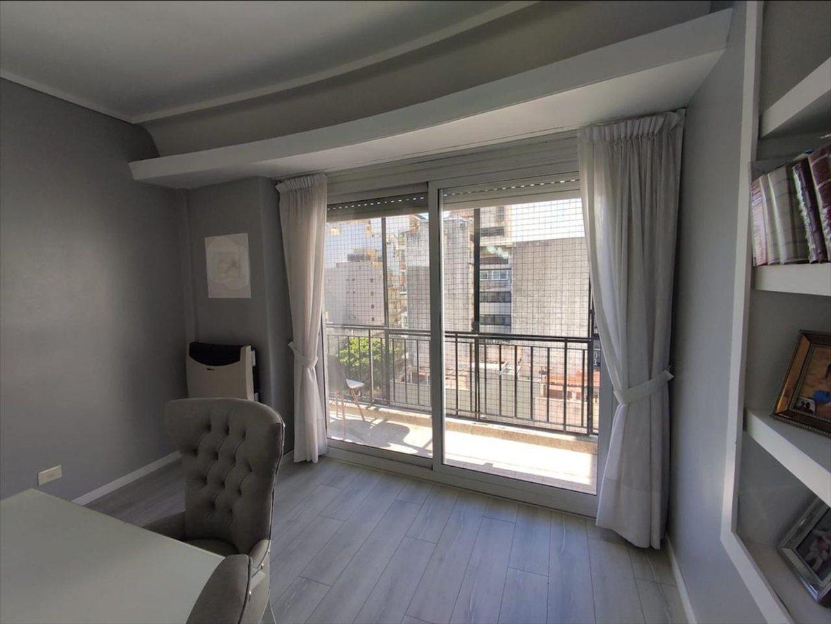 Foto de VENTA DEPARTAMENTO 3 AMB BALCON BALVANERA, imagen 2