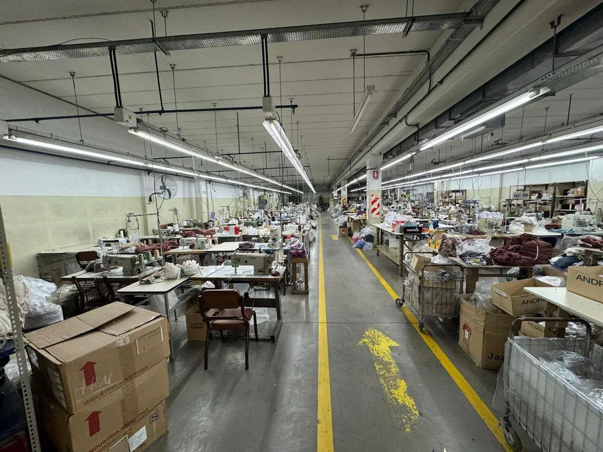 Alquiler deposito 7.000m2 en Barracas 3