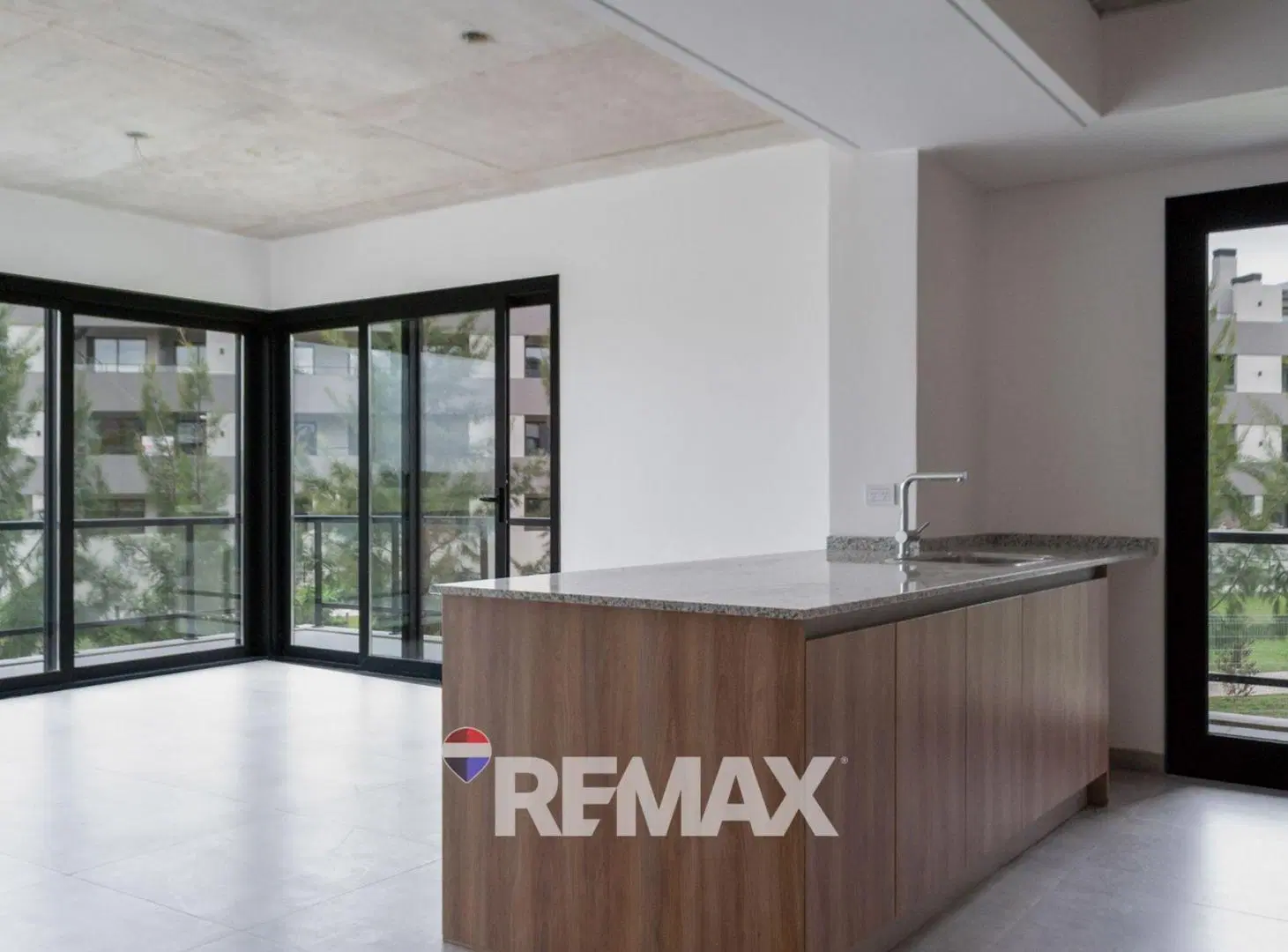 DEPARTAMENTO 3 AMBIENTES VENTA CANNING 3300 CABRAL 4