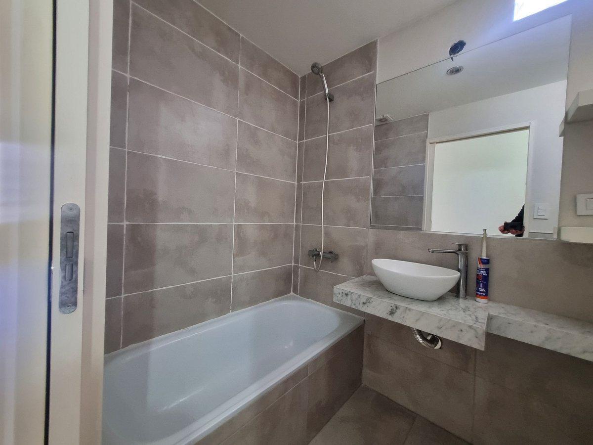 Foto de VENTA DEPARTAMENTO 2 AMBIENTES BELGRANO COCHERA, imagen 3