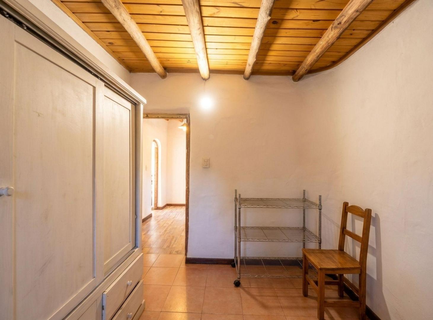 Foto de CASA EN VENTA 4 AMBIENTES INGENIERO MASCHWITZ, imagen 4