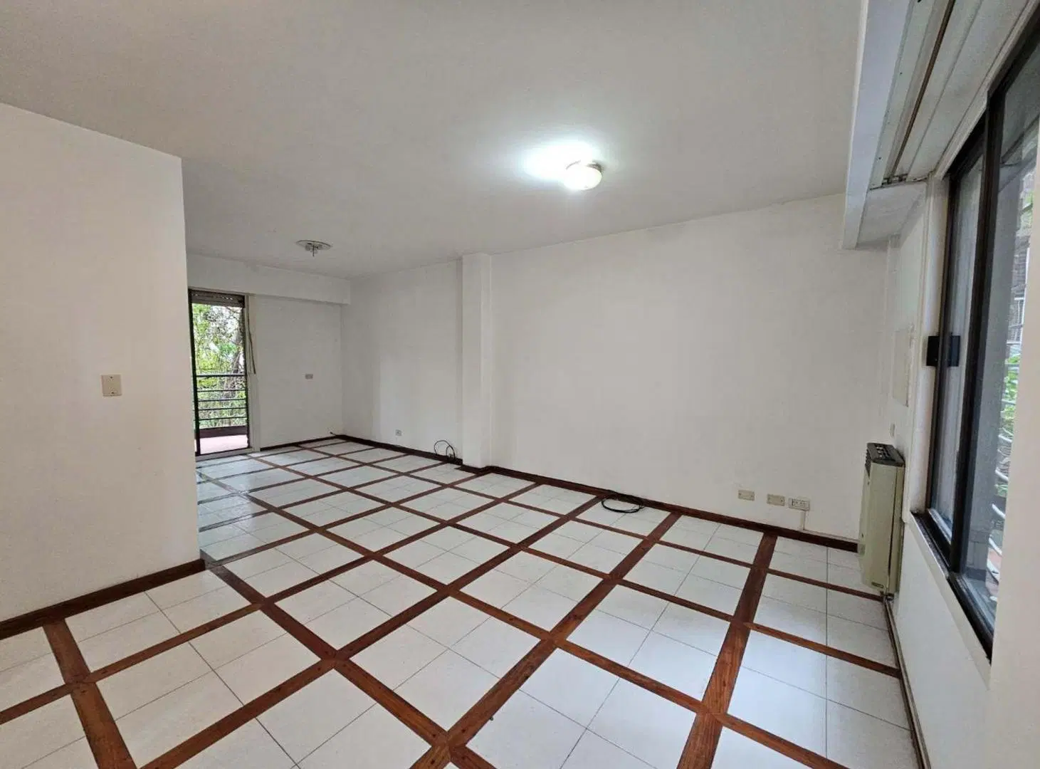 Depto 3 ambientes en venta en Haedo con cochera 2
