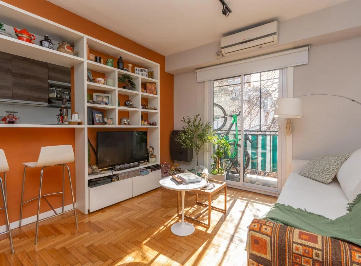 VENTA DEPTO 4 AMB CON BALCON LUMINOS SAN CRISTOBAL 2
