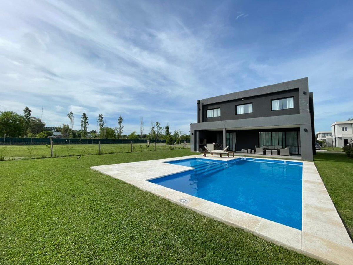 Foto de CASA 6 AMB EN VENTA BARRIO CERRADO CHATEAU PILAR, imagen 5