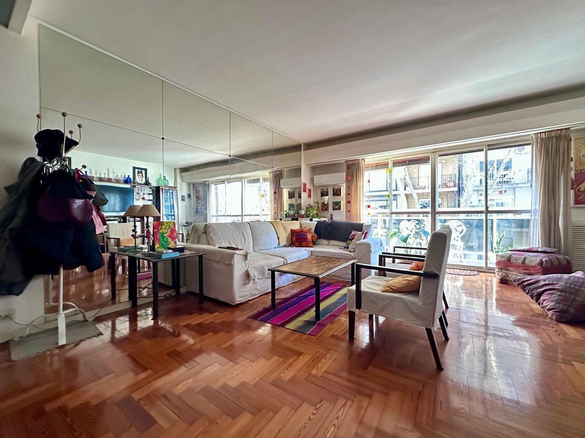 Foto de VENTA 4 AMBIENTES DUPLEX BELGRANO GUARDACOCHE SOL, imagen 1