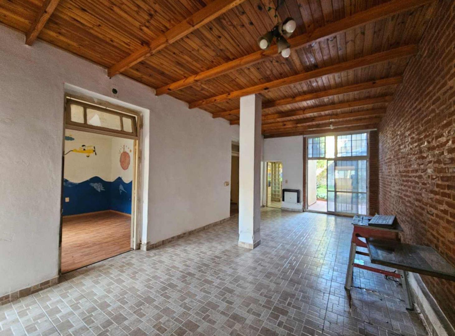 Foto de Casa de 5 amb en venta en Villa Maipu con jardin, imagen 1