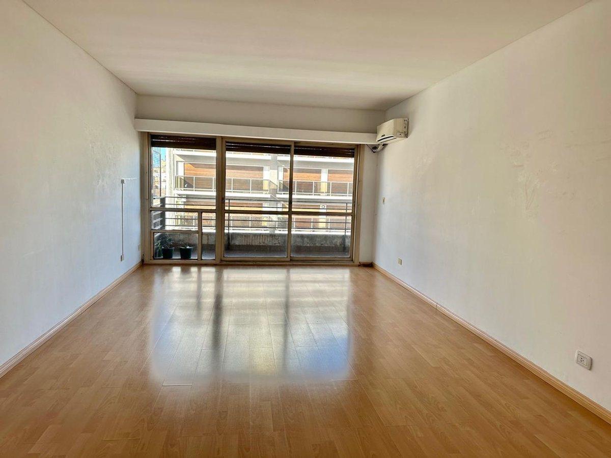 Foto de ALQUILER SEMIPISO 3 AMBIENTES FRENTE EN RECOLETA, imagen 2