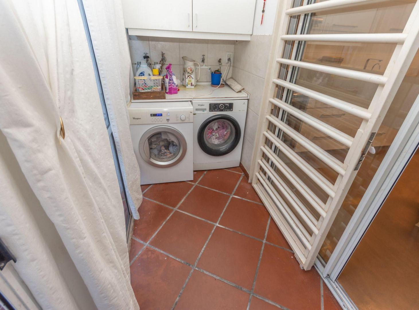 Foto de VENTA PH 4ambientes SIN EXPENSAS Cochera Almagro, imagen 1