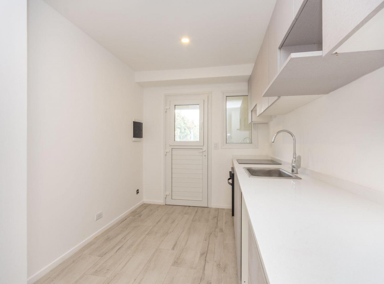Foto de ALQUIER DUPLEX TIPO CASA 5 AMB CHIC VILLAGE PILAR, imagen 2