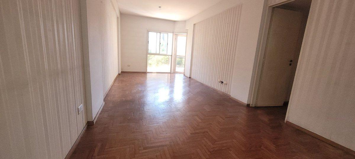 Foto de Depto 4 ambientes venta con Cochera Ramos Mejia, imagen 2