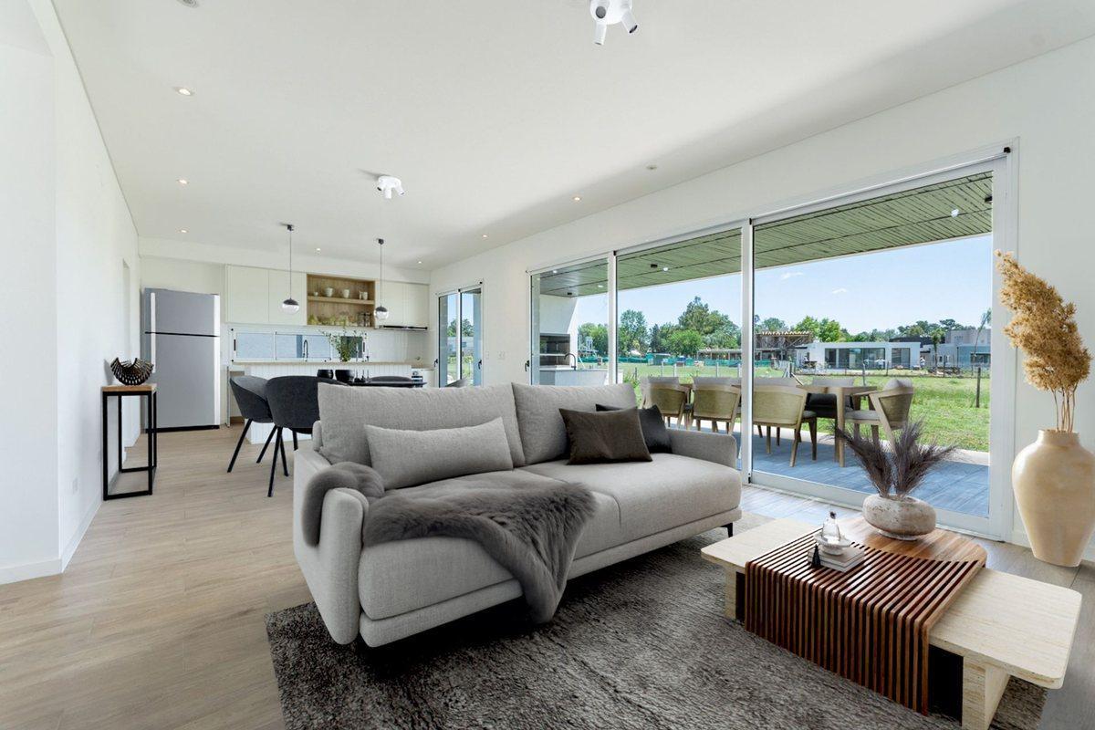 Foto de Venta casa 4 amb Santa Lucía con jardín y parrilla, imagen 1