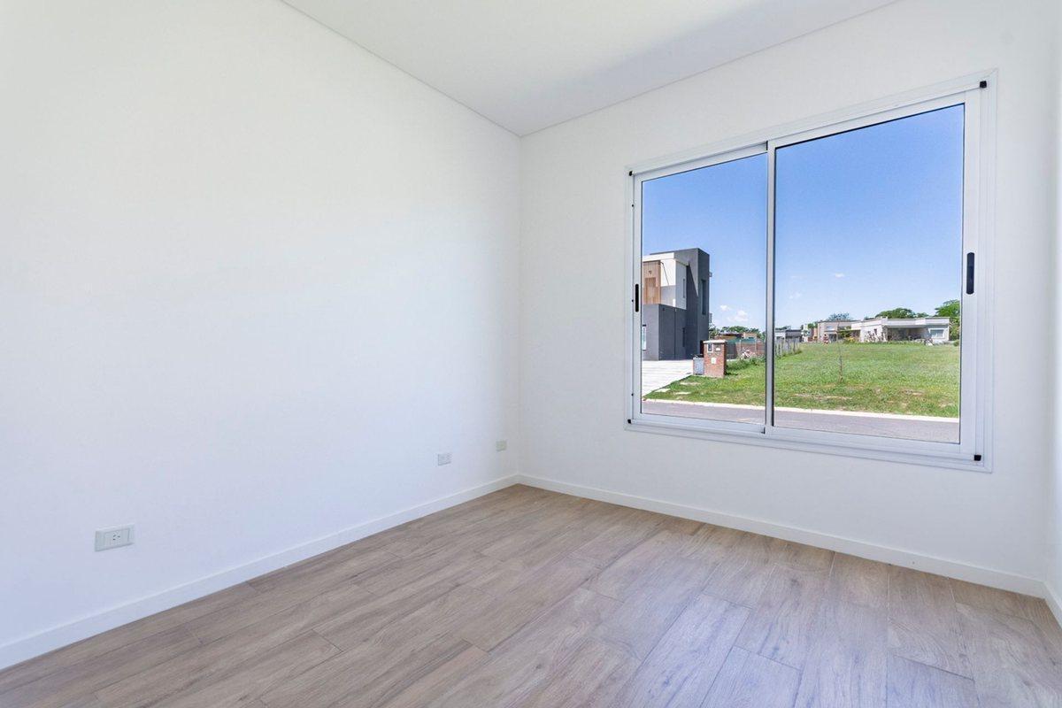 Foto de Venta casa 4 amb Santa Lucía con jardín y parrilla, imagen 4