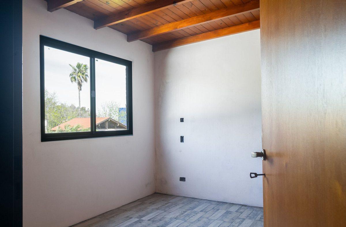 Foto de CASA 6 AMBIENTES VENTA EN SAN VICENTE CON PILETA, imagen 5