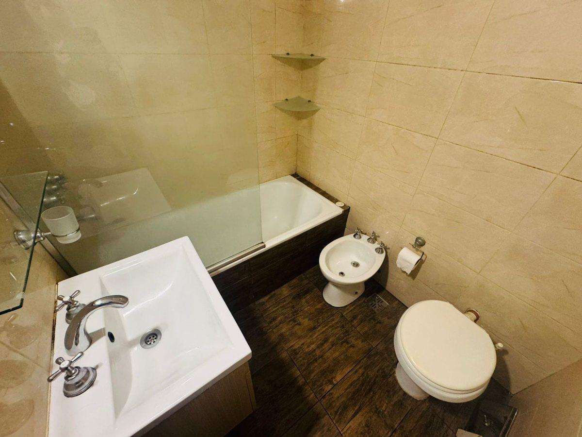 Foto de Venta departamento 3 amb con balcon en Urquiza, imagen 2