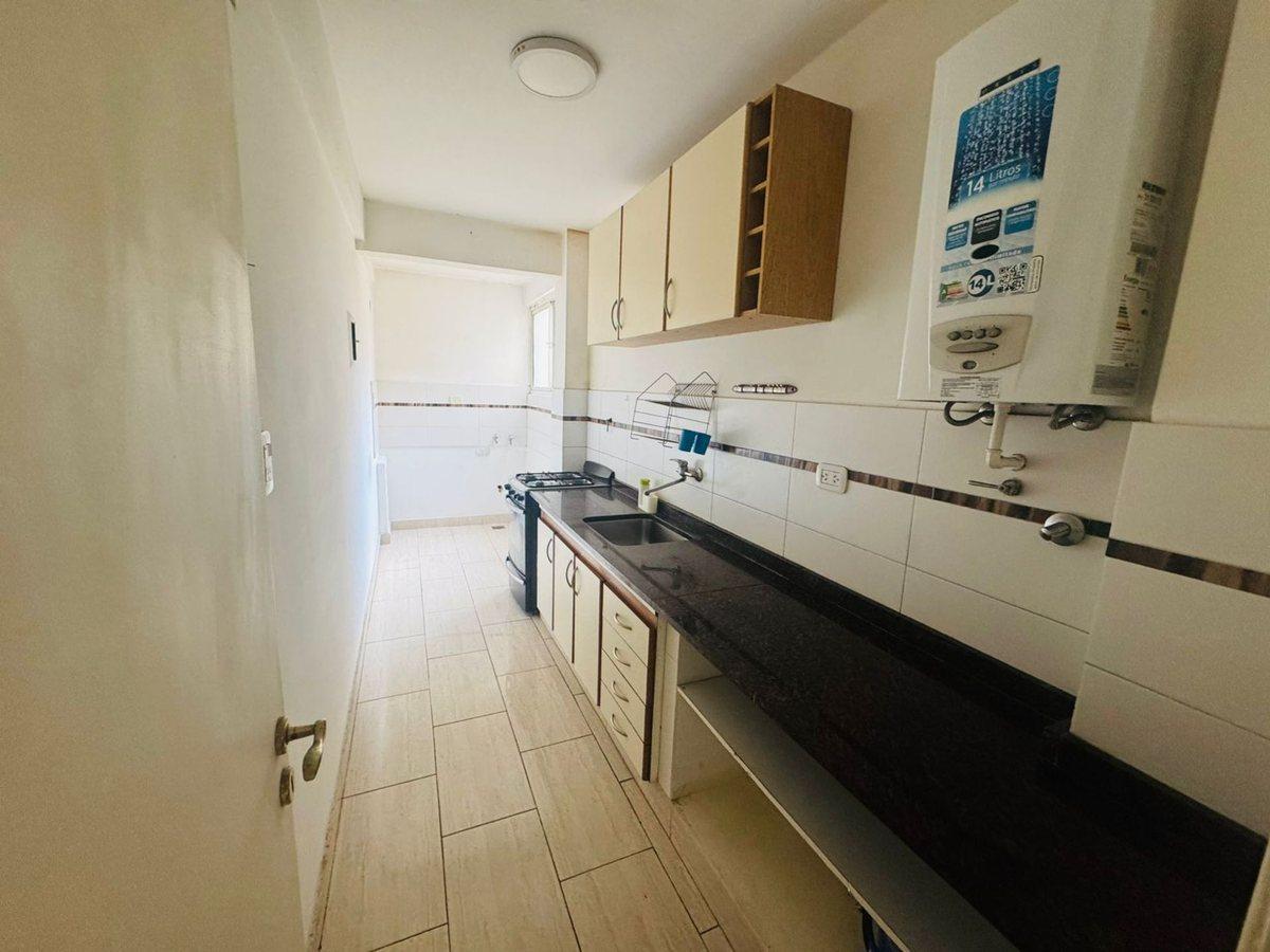 Foto de Venta departamento 3 amb con balcon en Urquiza, imagen 3