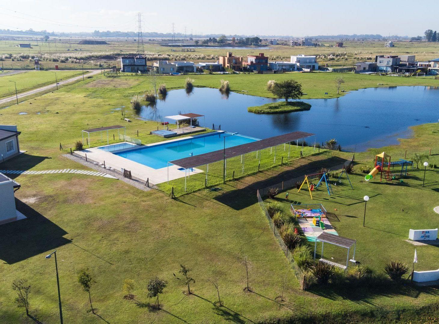 Foto de LOTE EN BARRIO LAGUNA AZUL 1, imagen 2