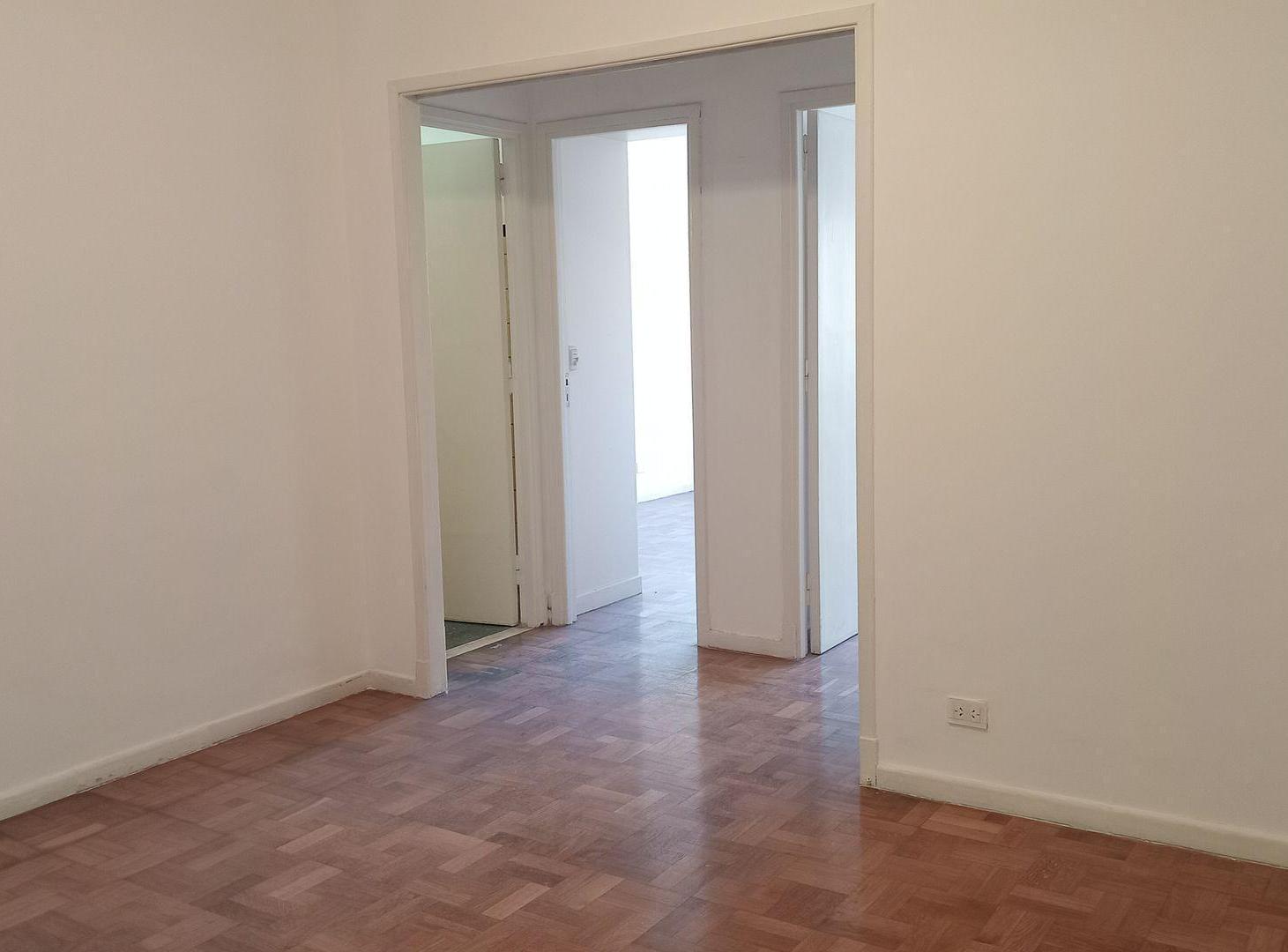 Foto de Departamento 3 Amb Venta Monserrat Apto Crédito, imagen 2